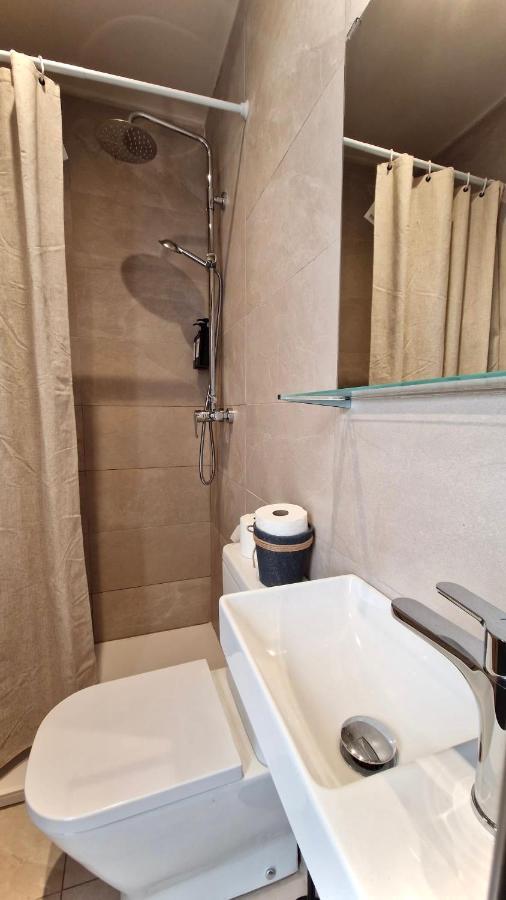 Barcelona Pr Guesthouse El Prat de Llobregat Eksteriør billede