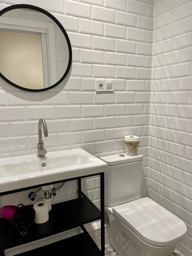Barcelona Pr Guesthouse El Prat de Llobregat Eksteriør billede