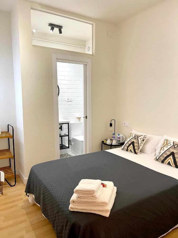 Barcelona Pr Guesthouse El Prat de Llobregat Eksteriør billede